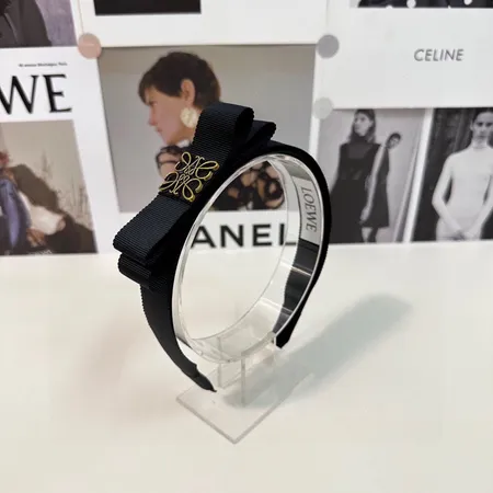 ロエベ ヘアアクセサリー