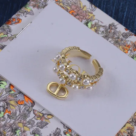 ディオール 指輪