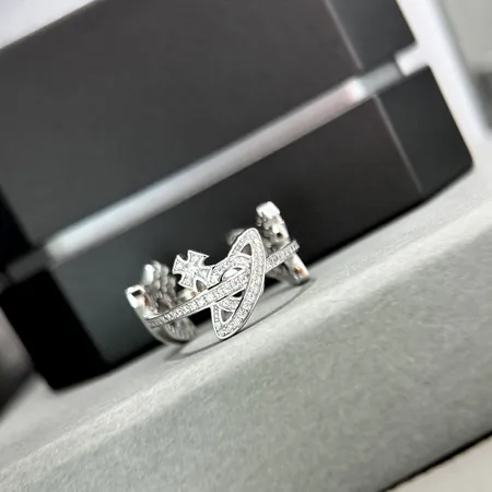 ヴィヴィアン・ウエストウッド 指輪