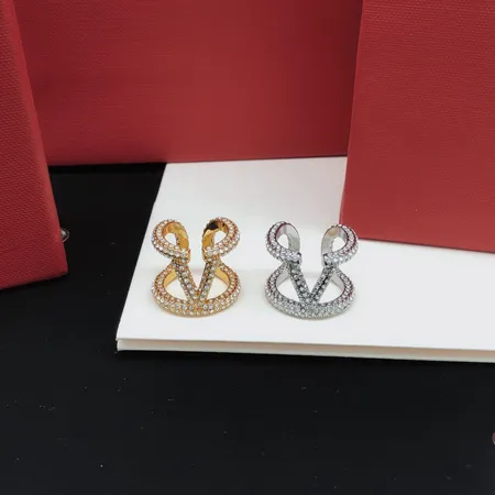 ボッテガ ヴェネタ 指輪