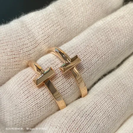 ティファニー 指輪