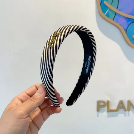 イブサンローラン ヘアアクセサリー