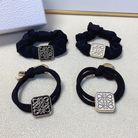 ロエベ ヘアアクセサリー