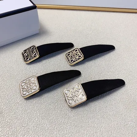 ロエベ ヘアアクセサリー