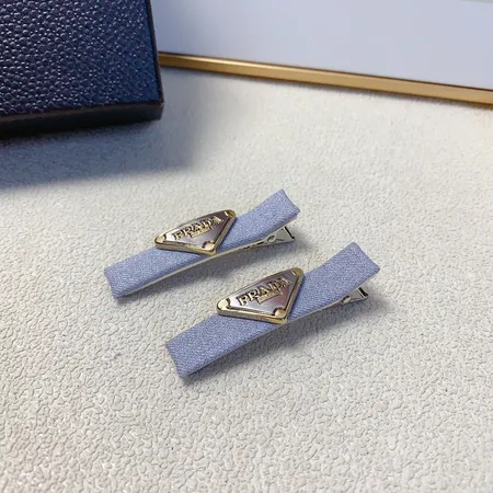 プラダ ヘアアクセサリー