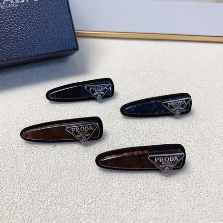 プラダ ヘアアクセサリー