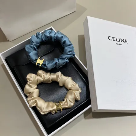 セリーヌ ヘアアクセサリー