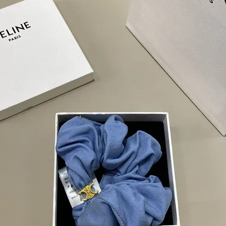 セリーヌ ヘアアクセサリー