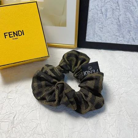フェンディ ヘアアクセサリー