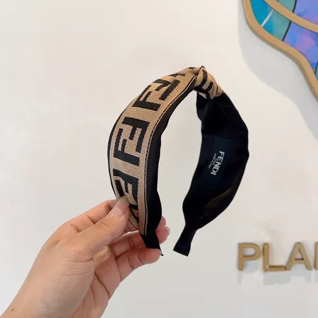 フェンディ ヘアアクセサリー