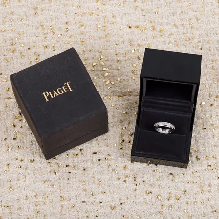 ピアジェ 指輪