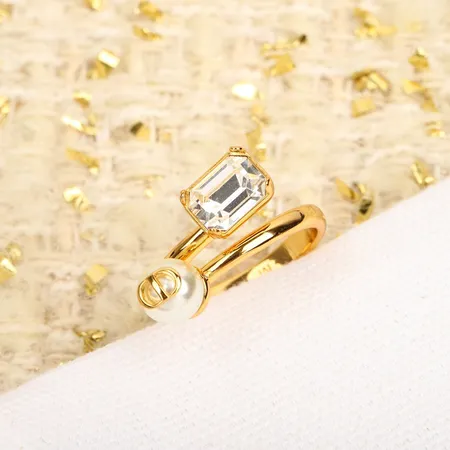 ディオール 指輪