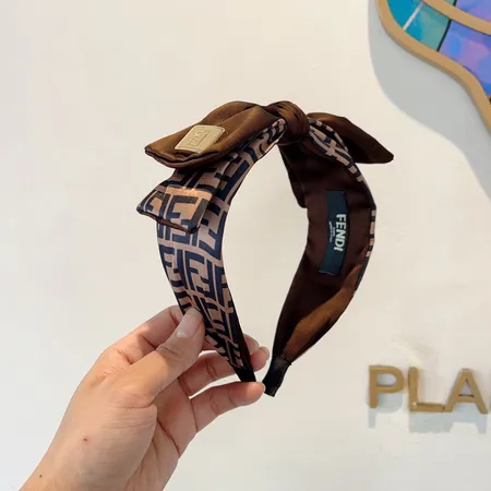 フェンディ ヘアアクセサリー