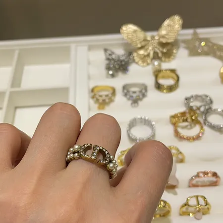 ディオール 指輪