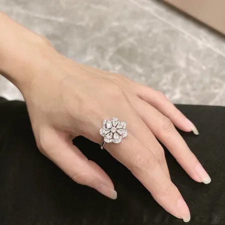 ショパール 指輪