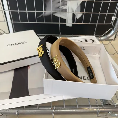 バーバリー ス ヘアアクセサリー