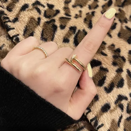 カルティエ 指輪