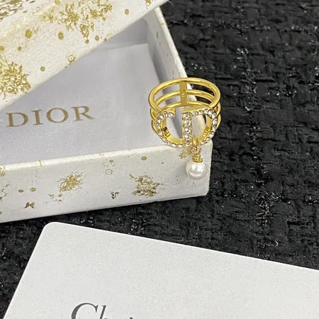 ディオール 指輪
