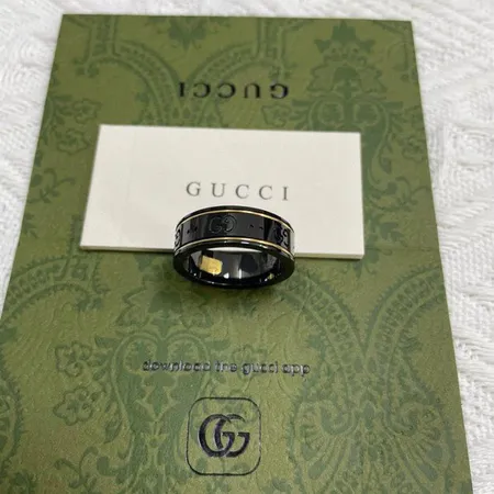 グッチ 指輪