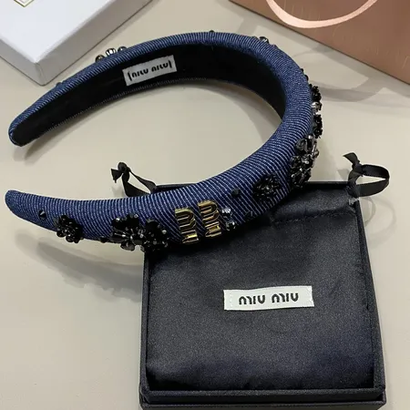 ミュウミュウ ヘアアクセサリー