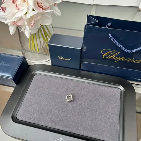 ショパール 指輪