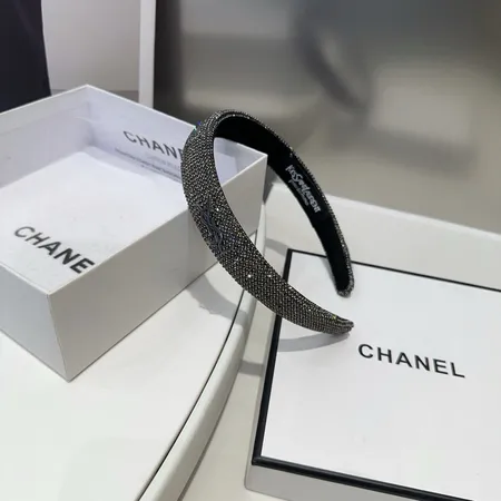 セリーヌ ヘアアクセサリー