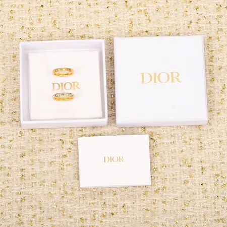 ディオール 指輪