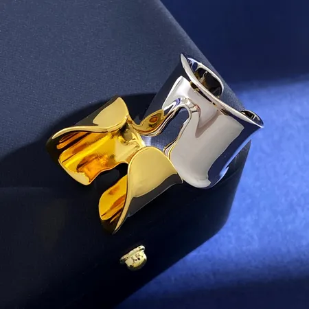 ティファニー 指輪