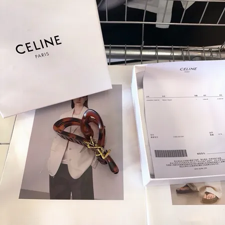 セリーヌ ヘアアクセサリー