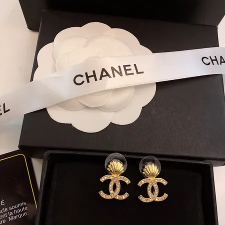 シャネル ピアス