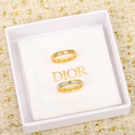 ディオール 指輪