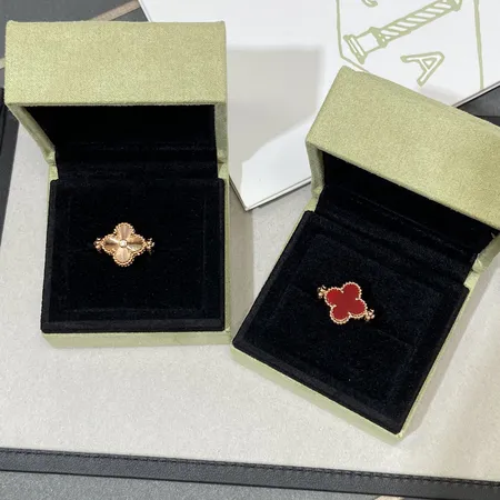 ヴァン クリーフ＆アーペル 指輪