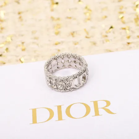 ディオール 指輪