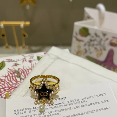 ディオール 指輪