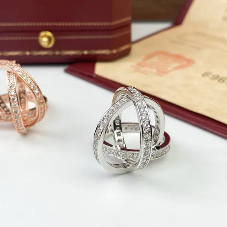 カルティエ 指輪