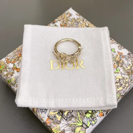 ディオール 指輪