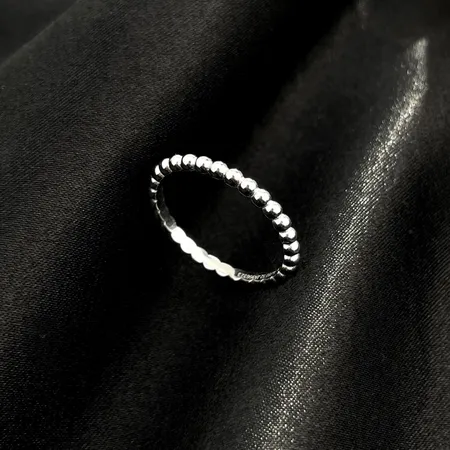 ヴァン クリーフ＆アーペル 指輪