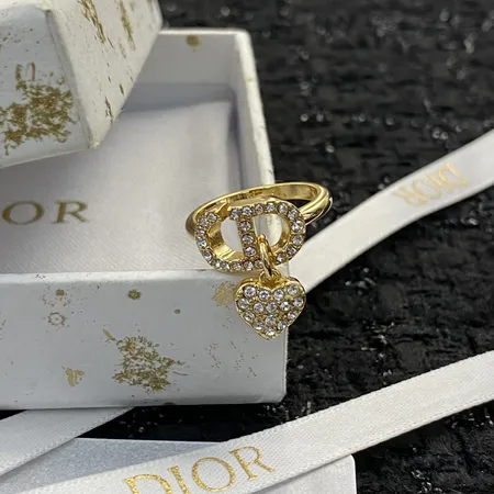 ディオール 指輪