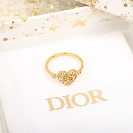 ディオール 指輪
