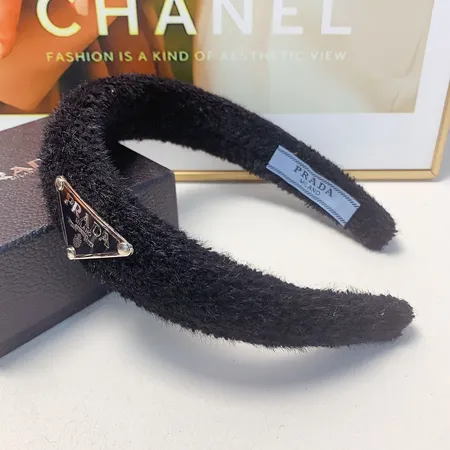 プラダ ヘアアクセサリー