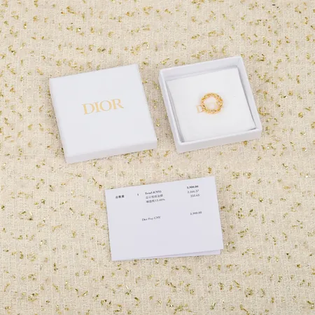 ディオール 指輪