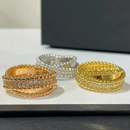 ヴァン クリーフ＆アーペル 指輪