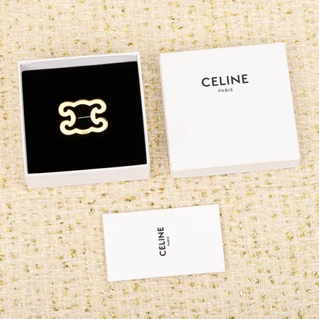 セリーヌ ヘアアクセサリー