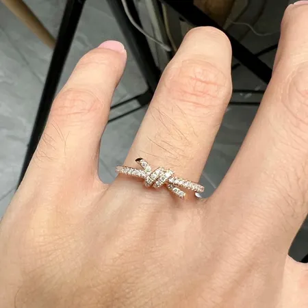 ティファニー 指輪