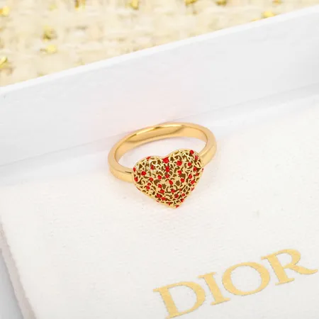 ディオール 指輪