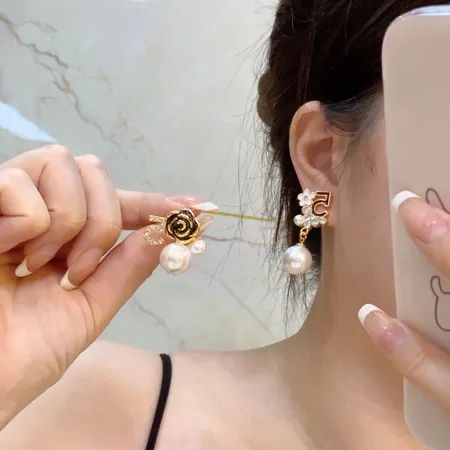 シャネル ピアス