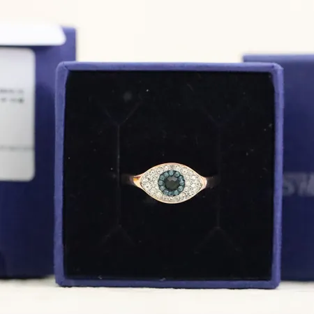 スワロフスキー 指輪