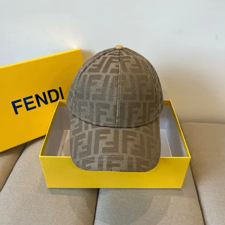 フェンディ 帽子