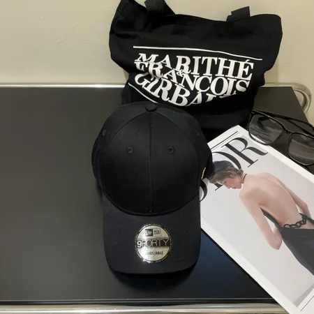 イブサンローラン 帽子