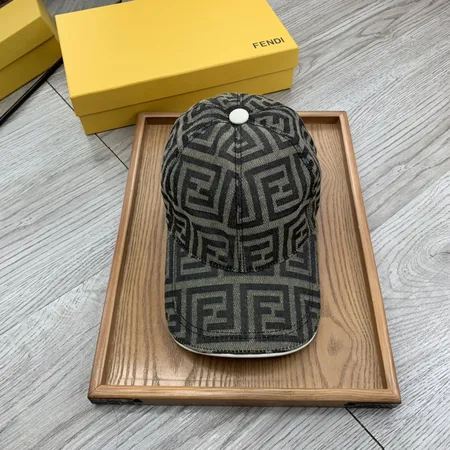 フェンディ 帽子